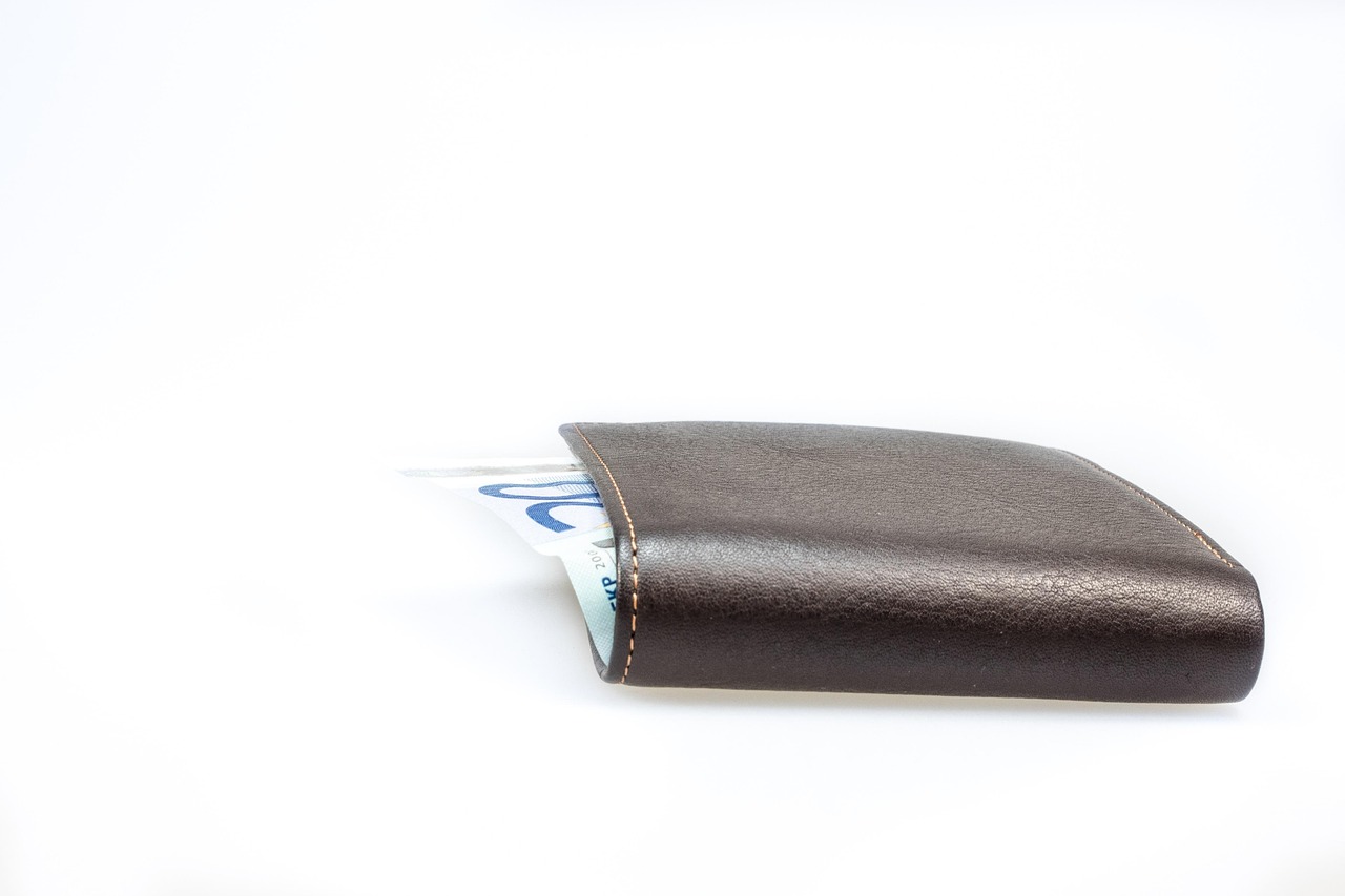 Trust Wallet Review 2026 - HourlyMail24