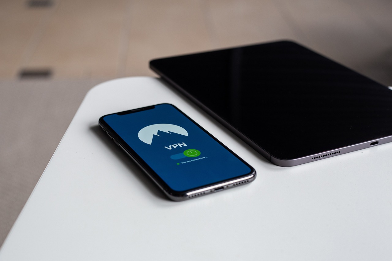 best no code tools to build apps 2026 - HourlyMail24